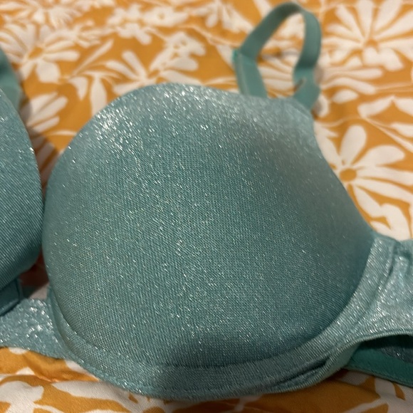 Wear everywhere push-up - Picture 2 of 2